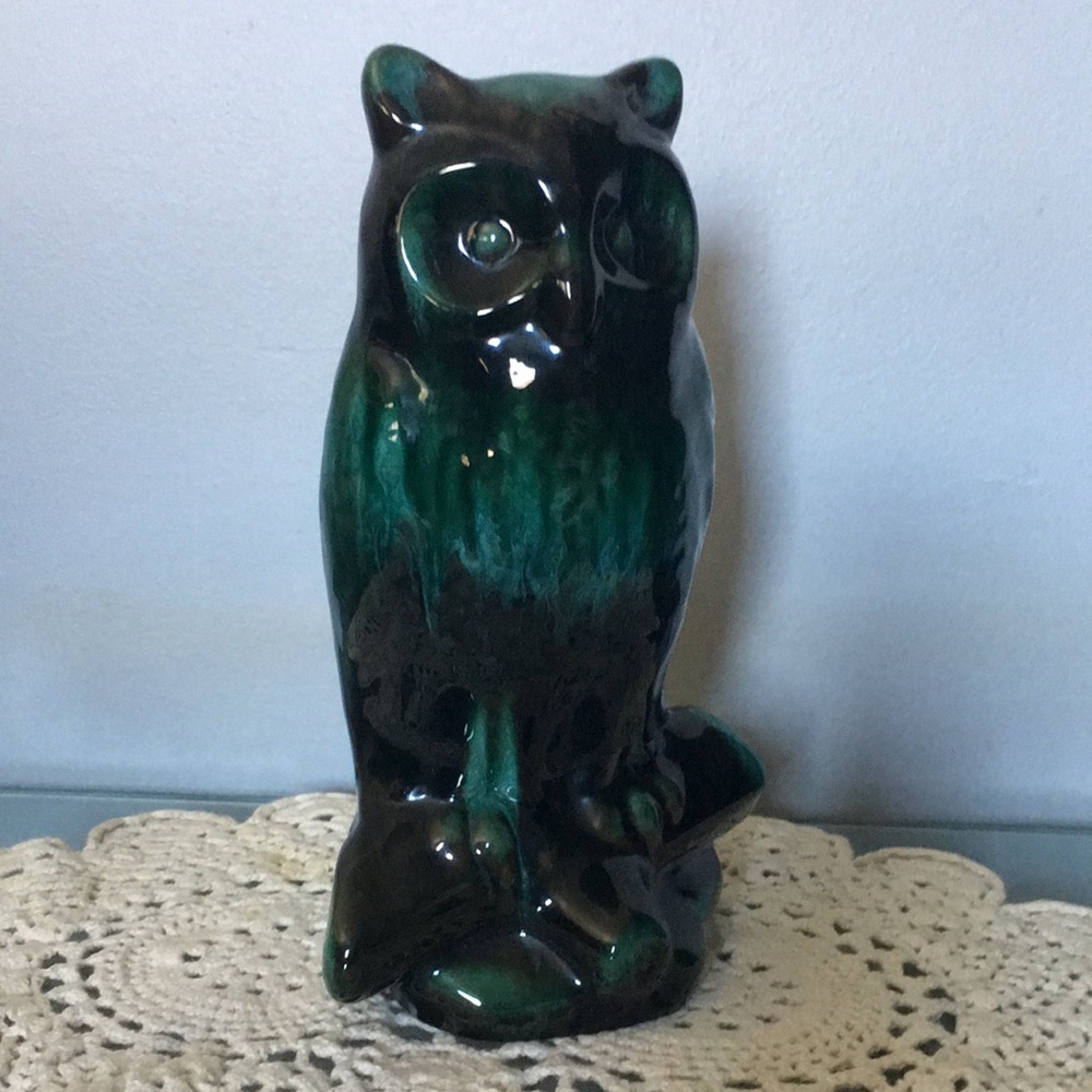 Vintage Blue Mountain Pottery Owl